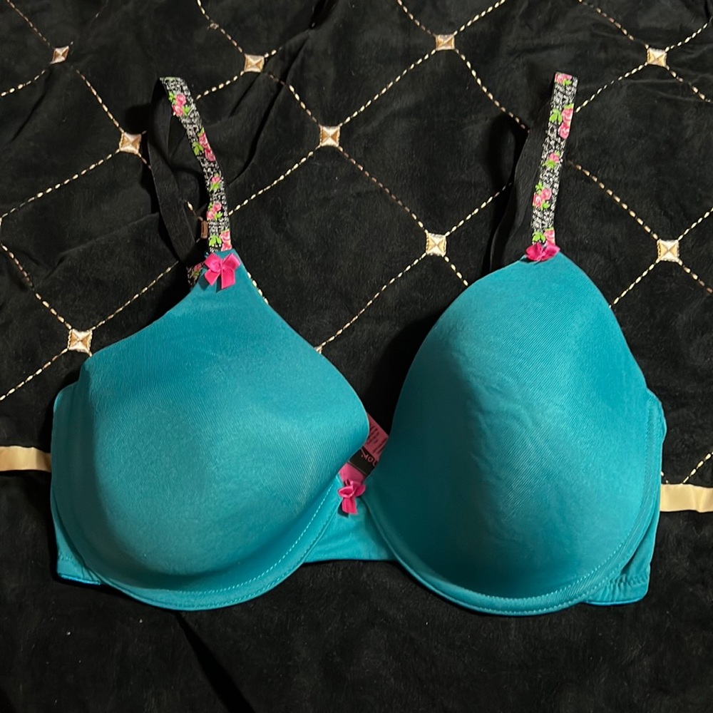 COPY - Betsy Johnson bra